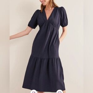 Boden Women’s Jersey Seersucker Dress Size 16/18 Tiered Puff Sleeve V-Neck Navy